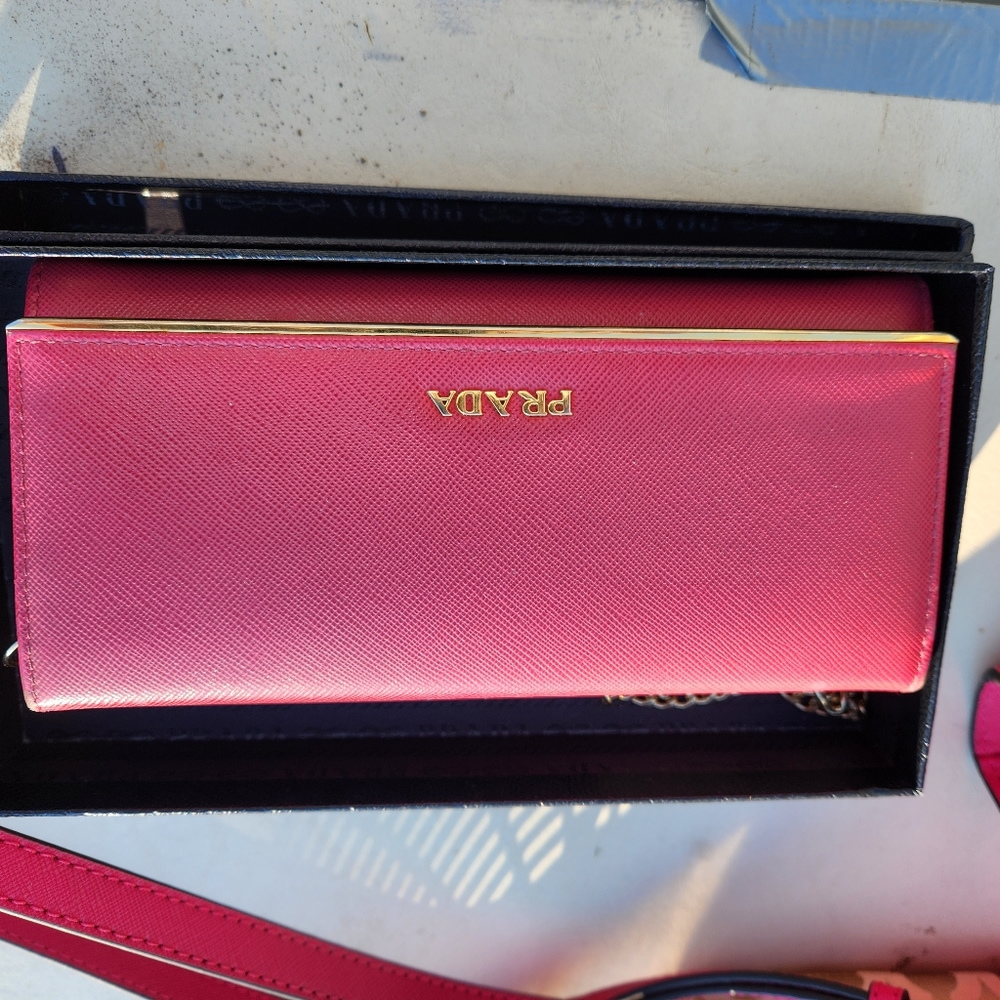 Pink prada wallet chain crossbody